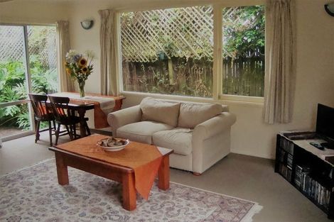 Photo of property in 2/56 Peach Road, Glenfield, Auckland, 0629