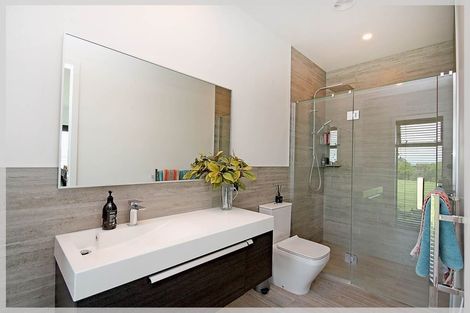 Photo of property in 16 Carex Grove, Foxton Beach, Foxton, 4815