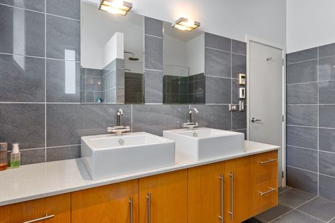 Photo of property in 41 Prospect Terrace, Milford, Auckland, 0620
