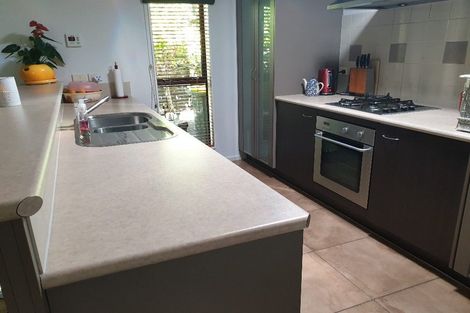 Photo of property in 73b Hillwell Drive, Henderson, Auckland, 0612