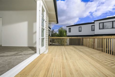 Photo of property in 89 Stanley Road, Glenfield, Auckland, 0629