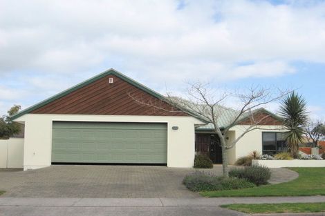 Photo of property in 94 Santa Monica Drive, Papamoa Beach, Papamoa, 3118