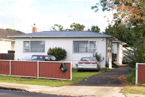 Photo of property in 58 Hallberry Road, Mangere East, Auckland, 2024