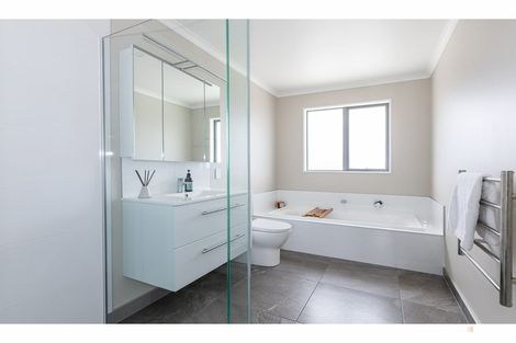 Photo of property in 32 Meadowstone Street, Gleniti, Timaru, 7910
