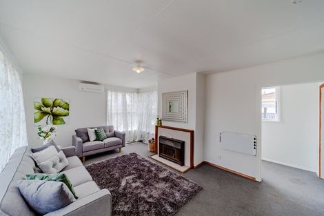 Photo of property in 12 Constable Crescent, Onekawa, Napier, 4110
