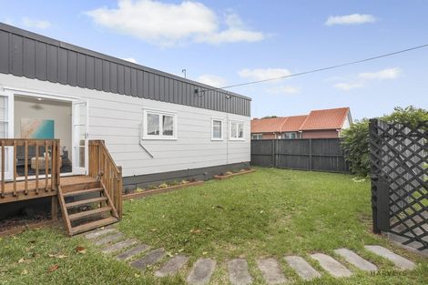 Photo of property in 35 Metcalfe Road, Ranui, Auckland, 0612