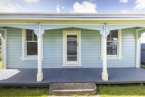 Photo of property in 4 Millar Street, Roslyn, Palmerston North, 4414