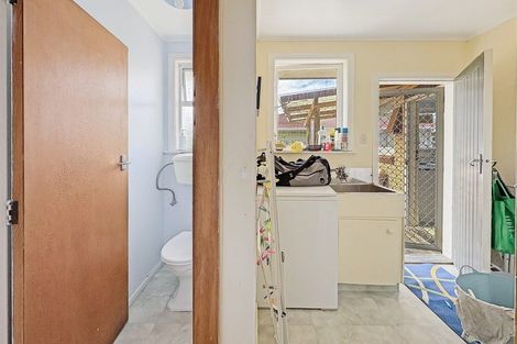 Photo of property in 140 Cornfoot Street, Castlecliff, Whanganui, 4501