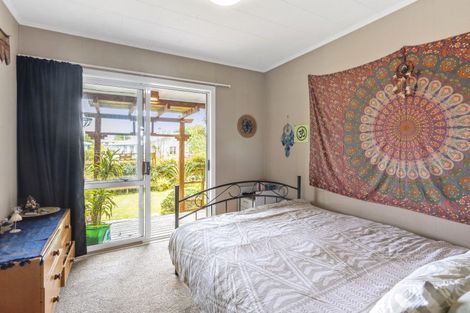 Photo of property in 5 Marere Avenue, Paraparaumu, 5032