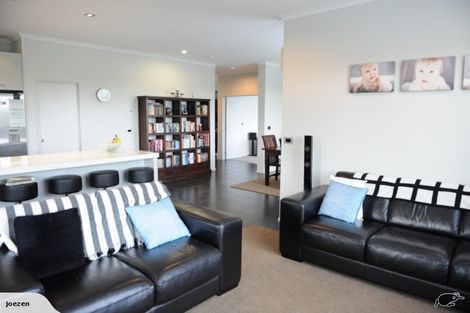 Photo of property in 11 Fountain Avenue, Karaka, Papakura, 2113