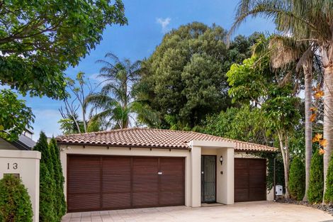 Photo of property in 13 Clifton Road, Hauraki, Auckland, 0622