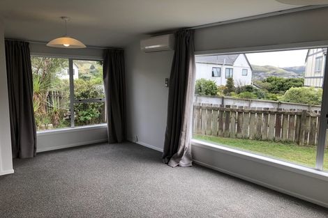 Photo of property in 8a Alister Way, Churton Park, Wellington, 6037