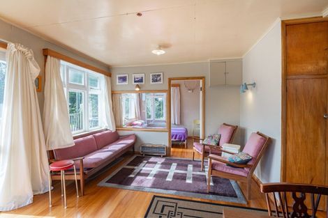 Photo of property in 15 Drake Street, Waikawa Beach, Manakau, 5573