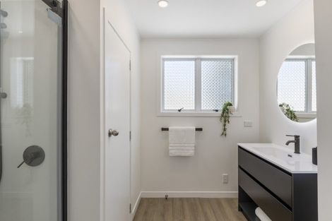 Photo of property in 84 Mill Road, Lower Vogeltown, New Plymouth, 4310