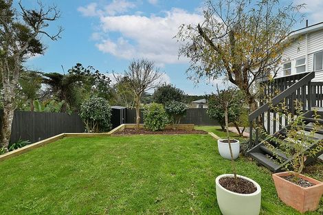 Photo of property in 10 Castleton Street, Birkdale, Auckland, 0626