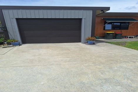 Photo of property in 11 Nevada Avenue, Pakuranga Heights, Auckland, 2010