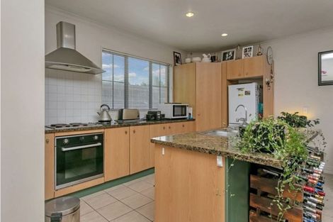 Photo of property in 51 Rangitoto Terrace, Milford, Auckland, 0620