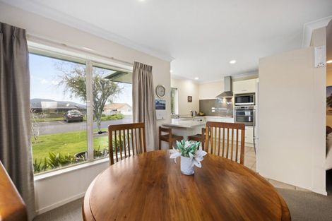 Photo of property in 3 Oakwood Place, Pukekohe, 2120
