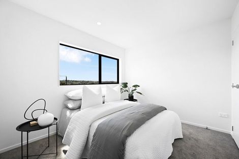 Photo of property in 7 Elegant Lane, Ranui, 0612