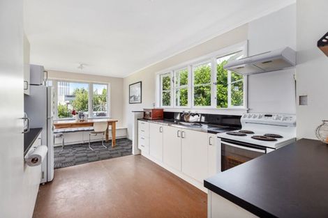 Photo of property in 11 Hector Street, Seatoun, Wellington, 6022