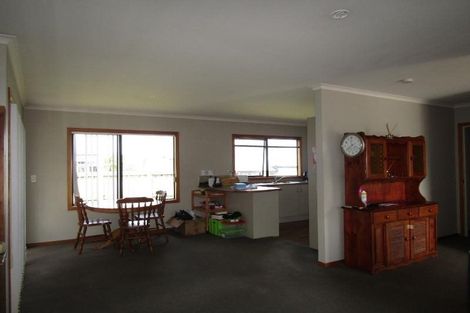 Photo of property in 2/20 The Grove, Nukuhau, Taupo, 3330