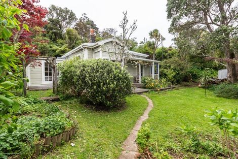 Photo of property in 11 Levina Avenue, Aro Valley, Wellington, 6021