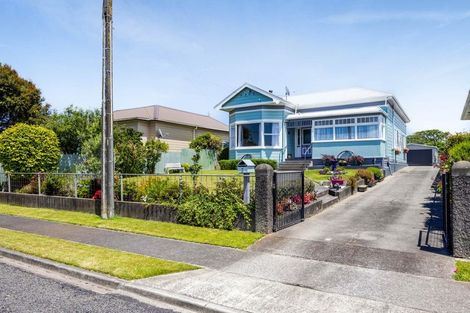 Photo of property in 3 Victoria Street, Hawera, 4610