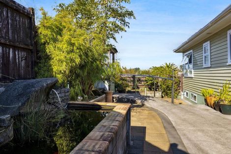 Photo of property in 5 Scott Street, Moturoa, New Plymouth, 4310
