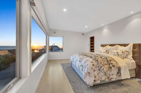 Photo of property in 6 Dunkeld Lane, Redcliffs, Christchurch, 8081