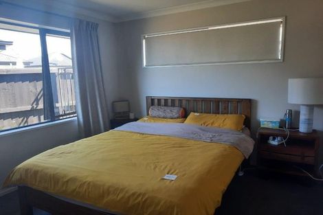 Photo of property in 43 Hayson Drive, Kaiapoi, 7630