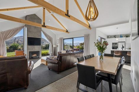 Photo of property in 60 Cunninghams Drive, Jacks Point, Queenstown, 9371