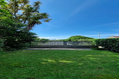 Photo of property in 49 Grant Road, Thorndon, Wellington, 6011