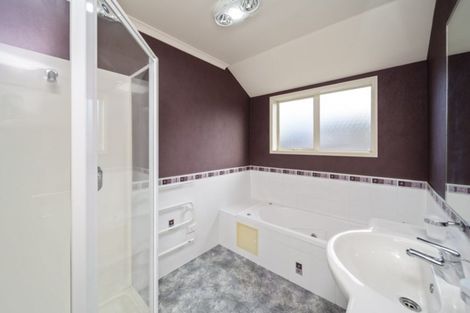 Photo of property in 20 Verona Place, Stratford, 4332