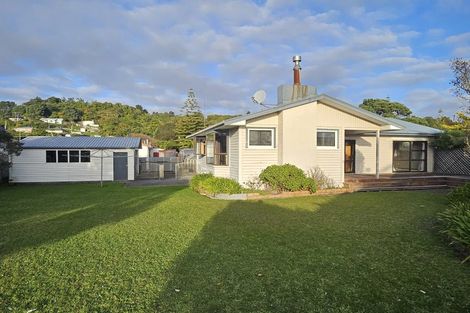 Photo of property in 10 Wilson Crescent, Karoro, Greymouth, 7805