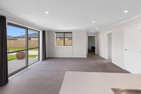 Photo of property in 35 Oldfield Lane, Marton, 4710