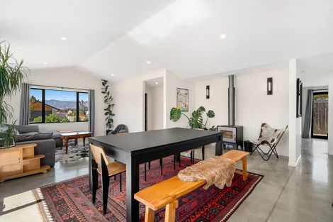 Photo of property in 5 Tahi Street, Albert Town, Wanaka, 9305