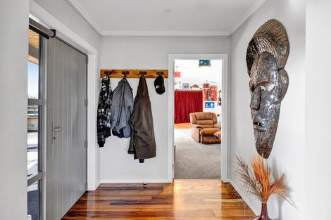 Photo of property in 280 Austin Road, Normanby, Hawera, 4673