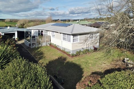 Photo of property in 37 Harris Street, Te Puke, 3119