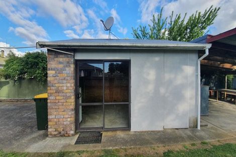 Photo of property in 134 Liverpool Street, Levin, 5510