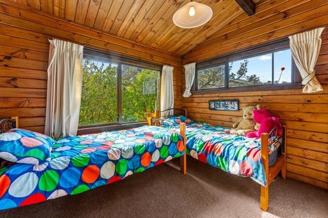 Photo of property in 14 Penguin Street, Leigh, Warkworth, 0985