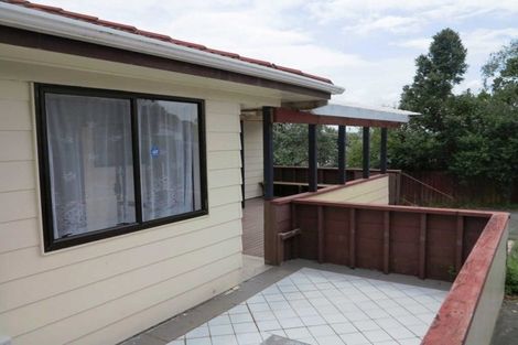 Photo of property in 90 Sunvue Road, Glen Eden, Auckland, 0602