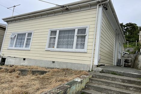 Photo of property in 128 Wallace Street, Mount Cook, Wellington, 6021