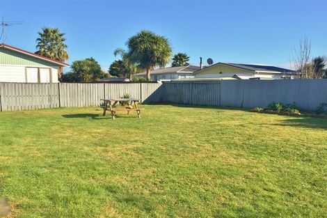 Photo of property in 26 Station Road, Takanini, 2112