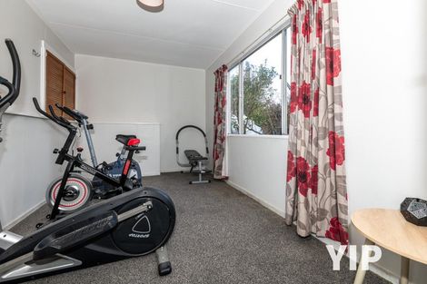 Photo of property in 93 Black Rock Road, Newlands, Wellington, 6037