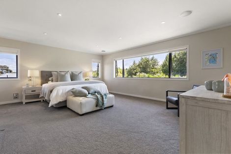 Photo of property in 30 Wicklam Lane, Greenhithe, Auckland, 0632