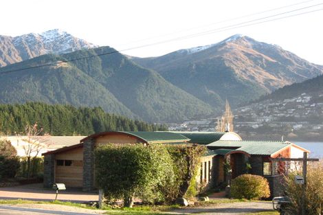 Photo of property in 705 Peninsula Road, Kelvin Heights, Queenstown, 9300