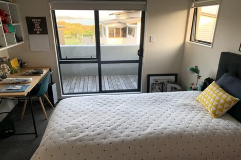 Photo of property in 34 Riverstone Road, Te Atatu Peninsula, Auckland, 0610