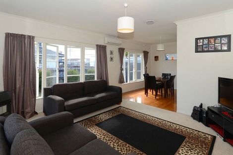 Photo of property in 1a Sunnyside Road, Nawton, Hamilton, 3200