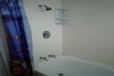 Photo of property in 2/24 Station Road, Takanini, 2112