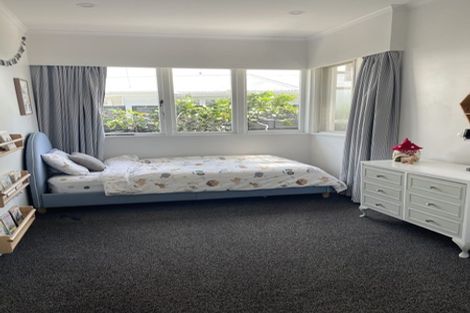 Photo of property in 2/10 Riverlea Avenue, Pakuranga, Auckland, 2010